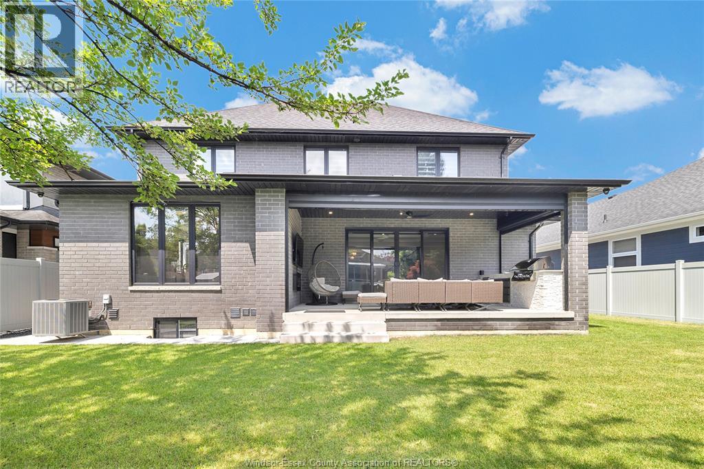 256 XAVIER CIRCLE - 12