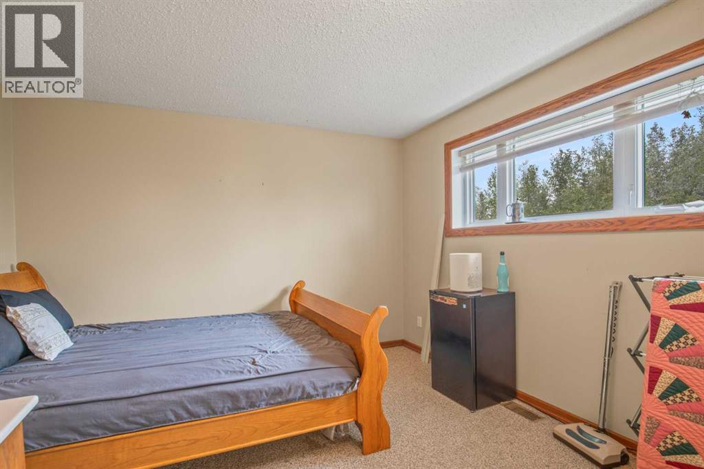 37563 Range Road 272 - 25