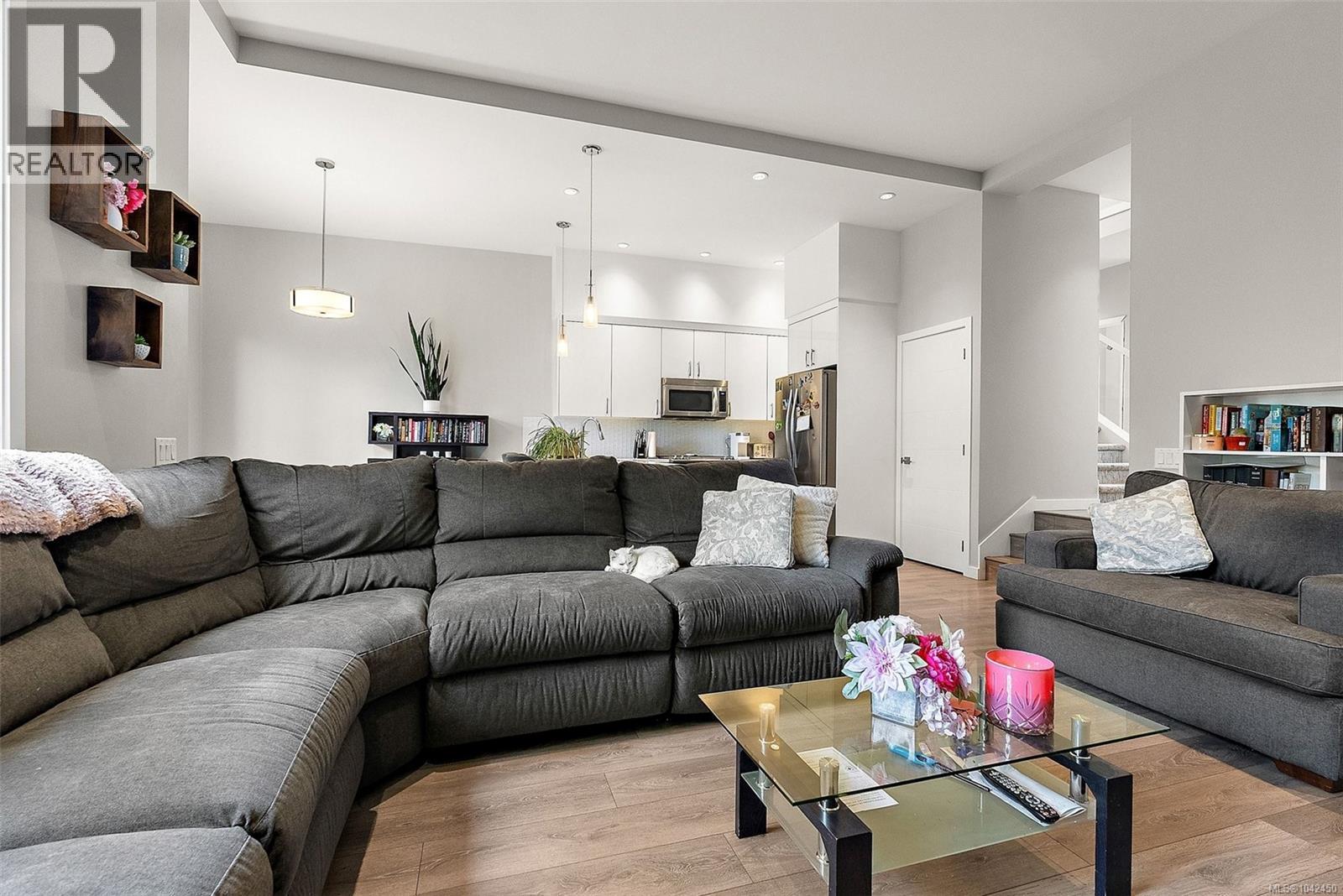2402 Bellamy Rd - 6