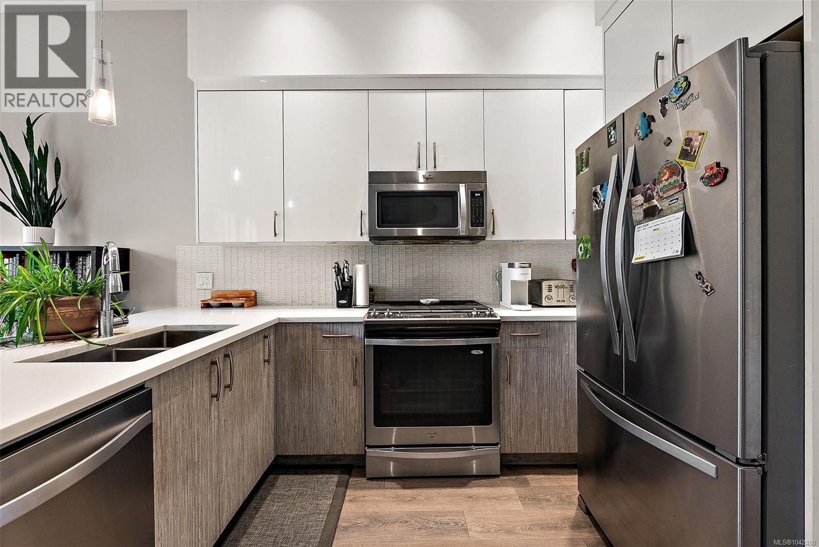 2402 Bellamy Rd - 7