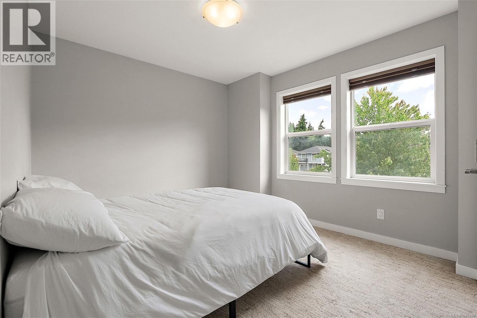 2402 Bellamy Rd - 15