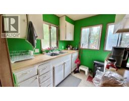 11 Haggen Road, Beaverdell, BC V0H1A0 Photo 17