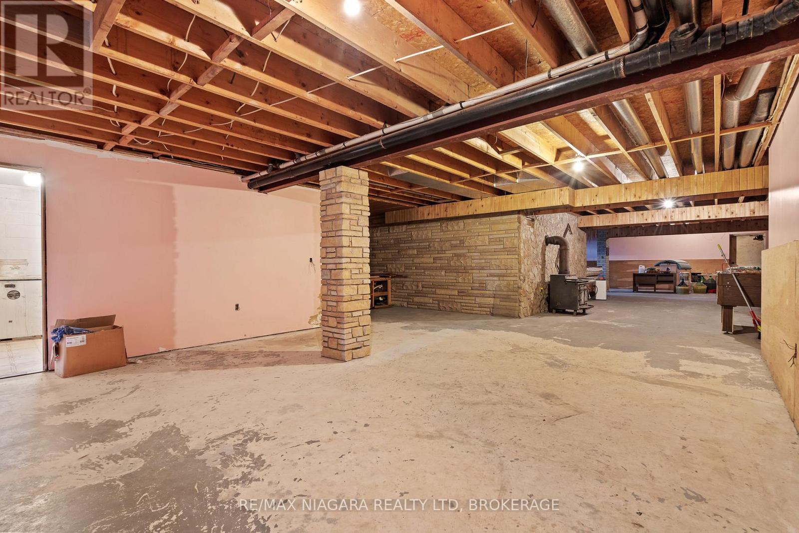 11292 GOLF COURSE ROAD - 35