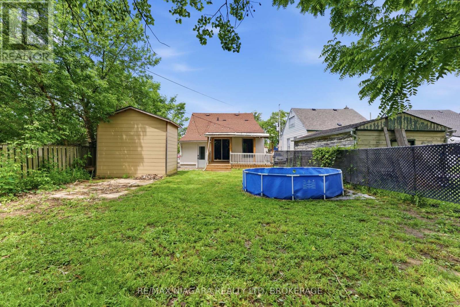 412 WELLAND AVENUE - 27
