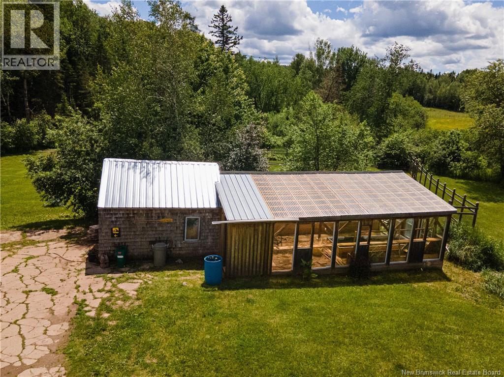864 Route 875 - Image 23