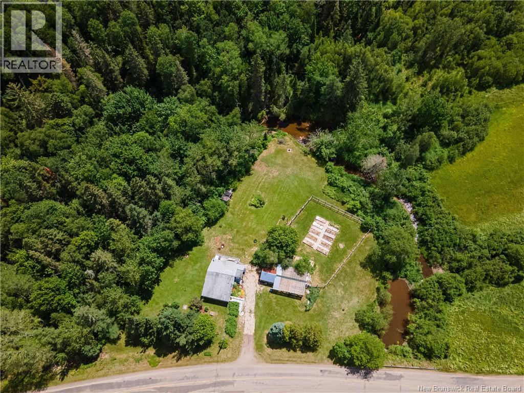 864 Route 875 - Image 46