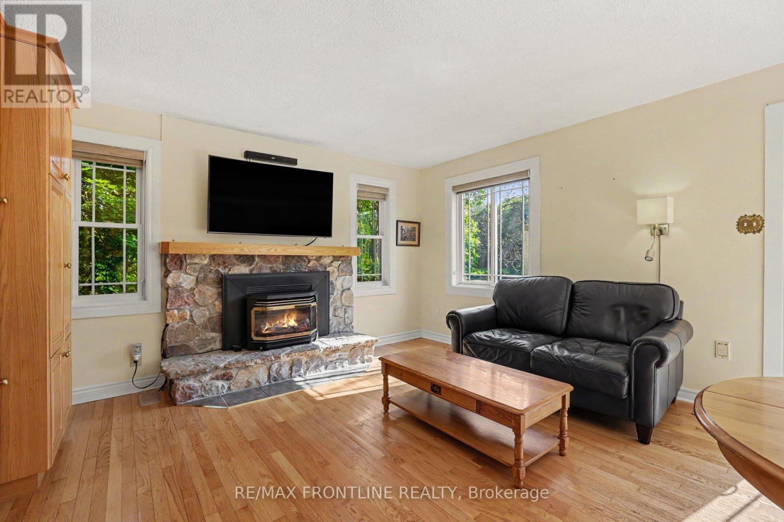506 GLEN TAY ROAD - 14