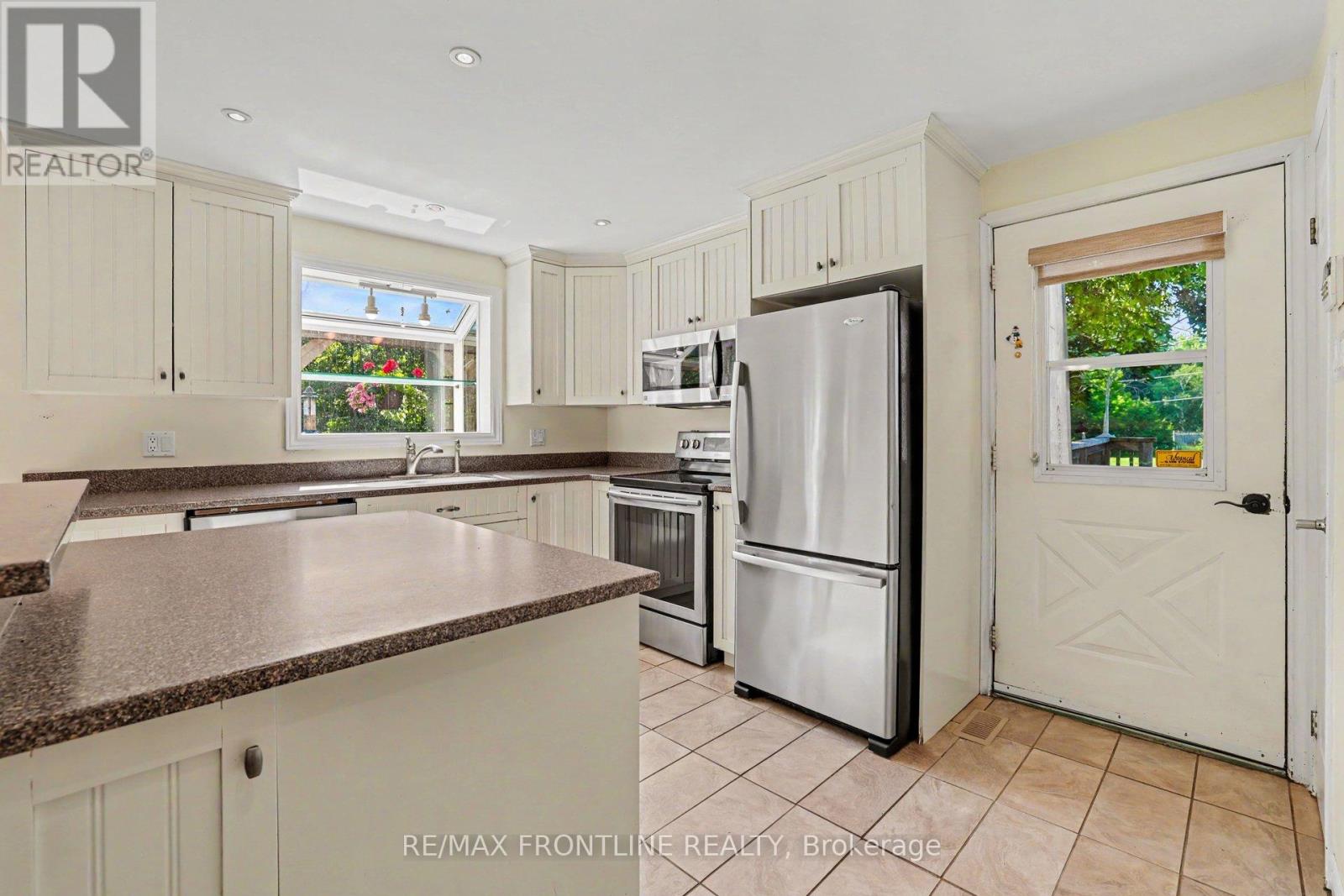 506 GLEN TAY ROAD - 15