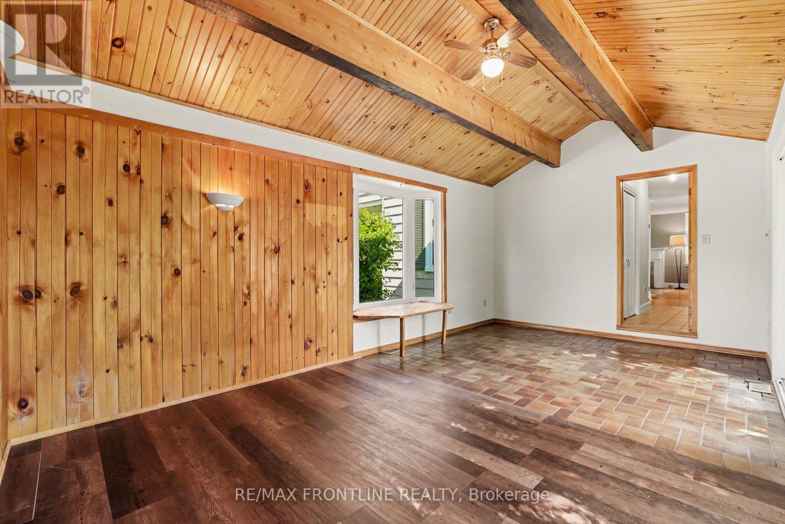 506 GLEN TAY ROAD - 27