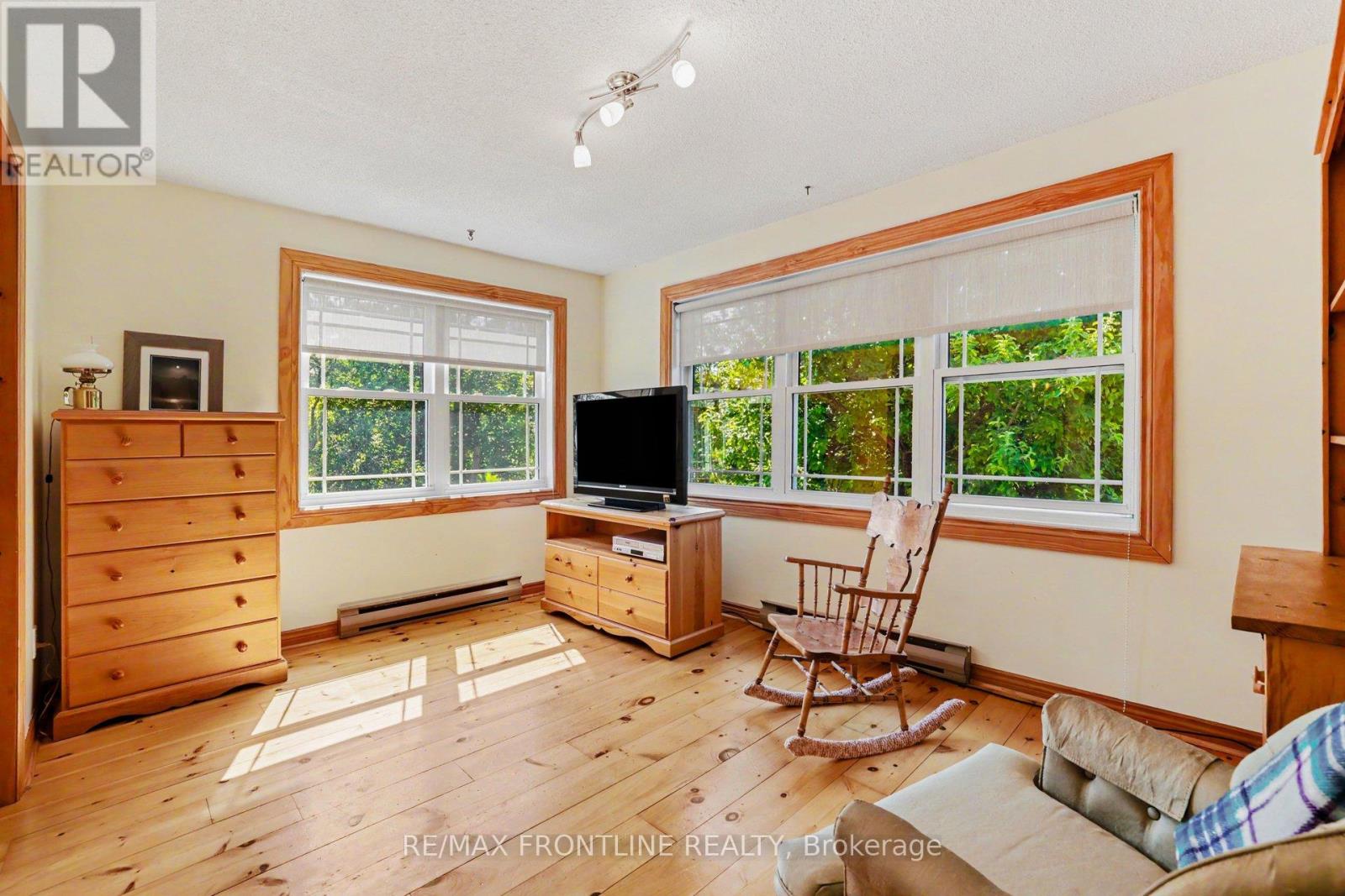 506 GLEN TAY ROAD - 31