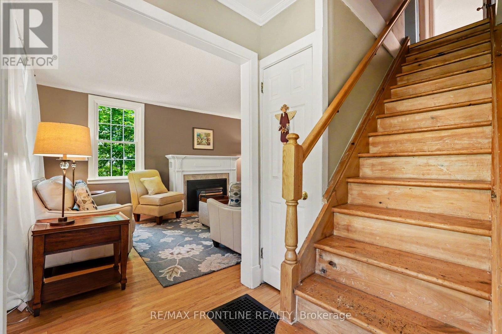 506 GLEN TAY ROAD - 4