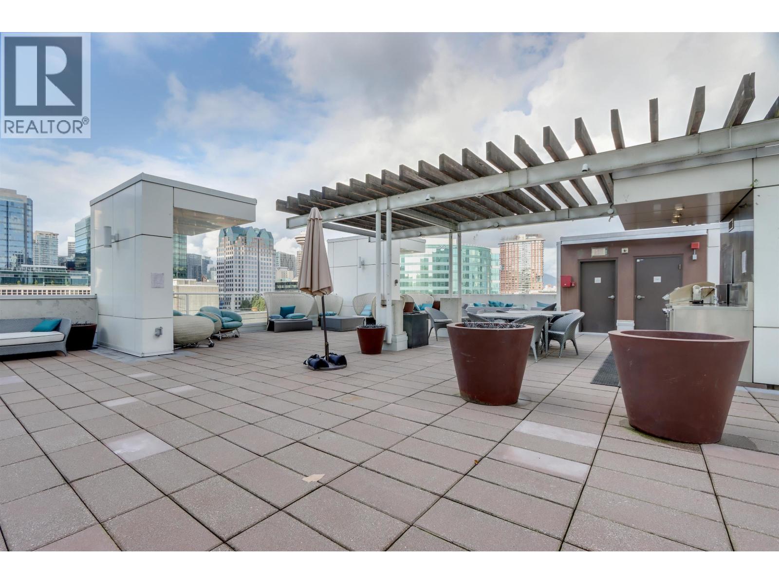 505 161 W GEORGIA STREET, Vancouver