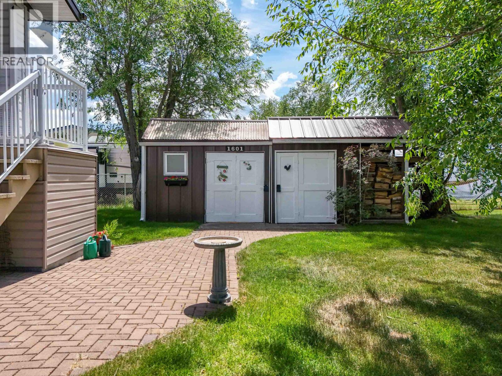 1601 FLINT ROAD - 35