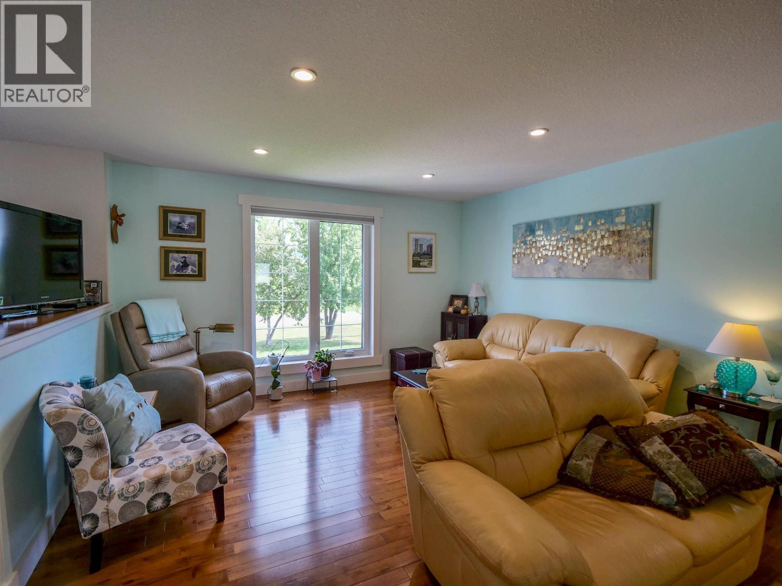 1601 FLINT ROAD - 10