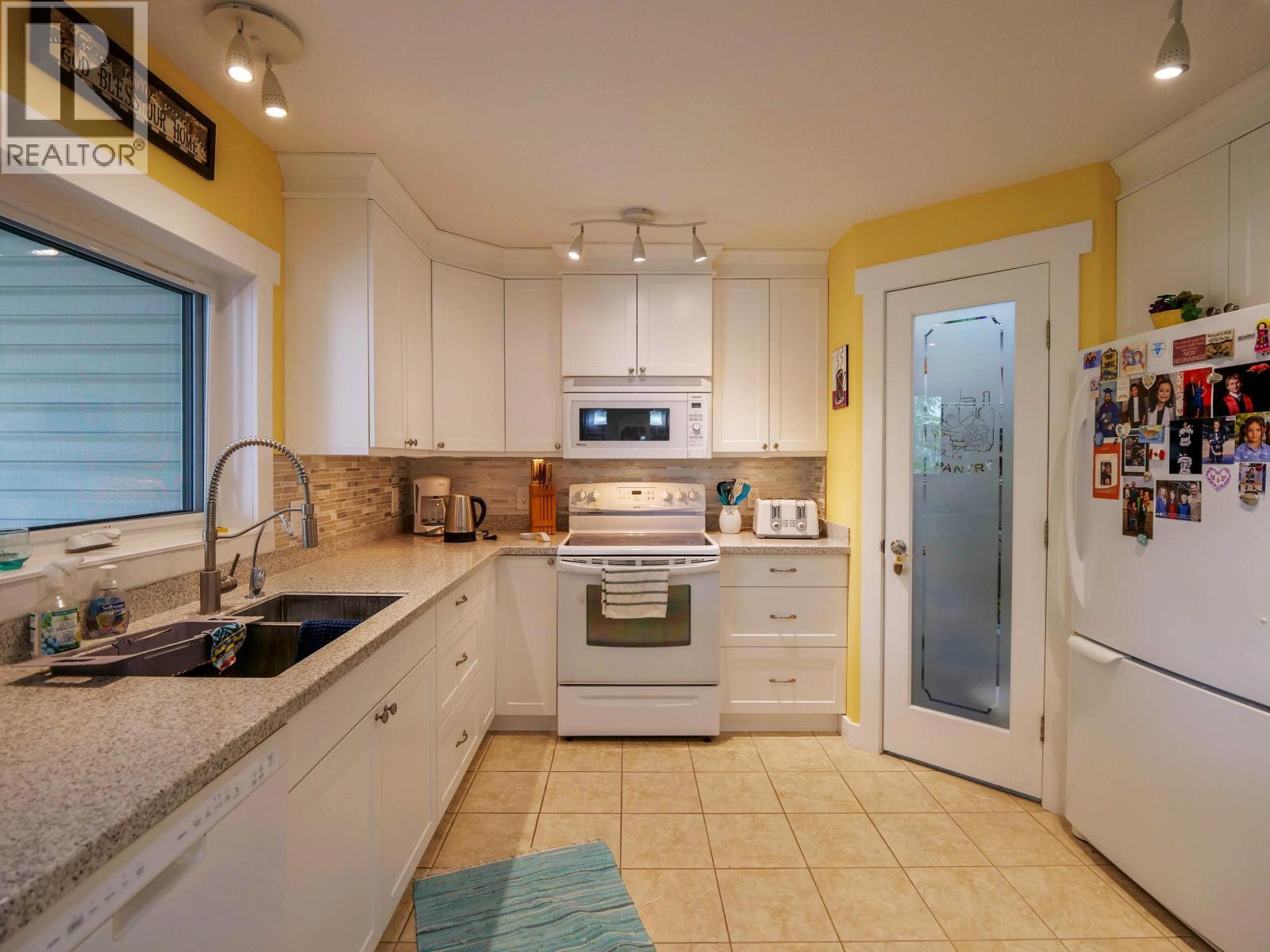 1601 FLINT ROAD - 5