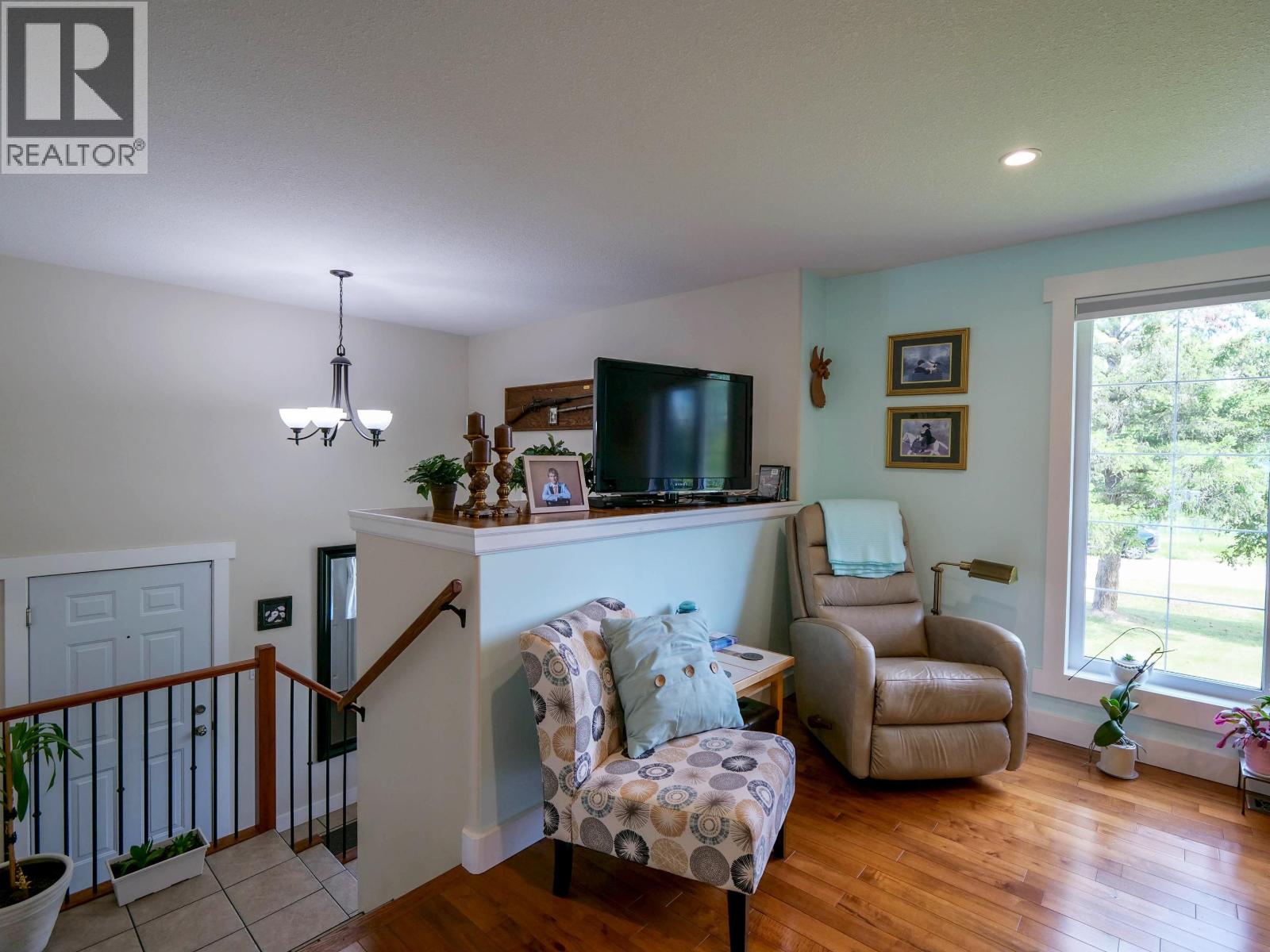 1601 FLINT ROAD - 9