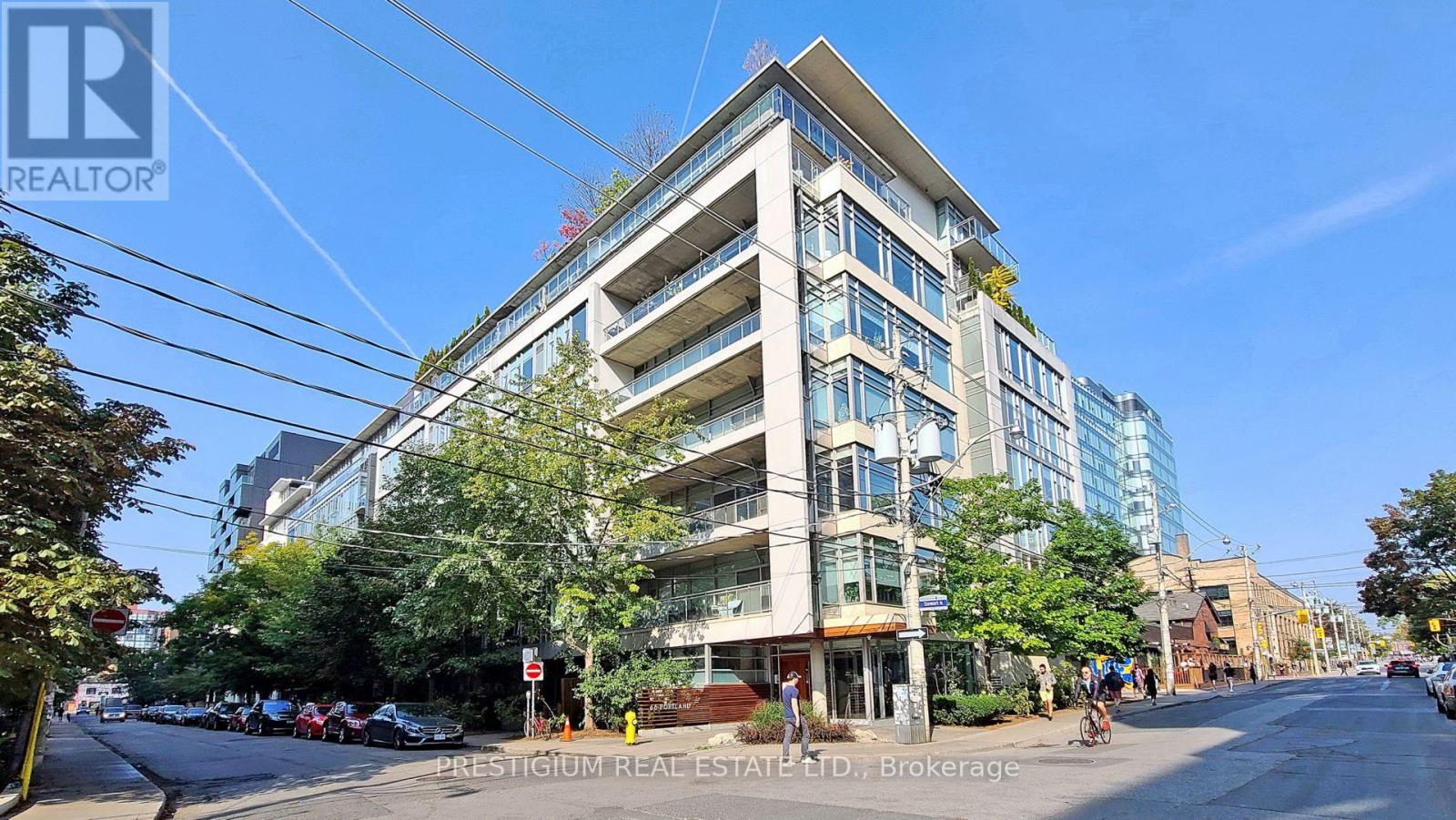 #611 66 PORTLAND STREET - 12