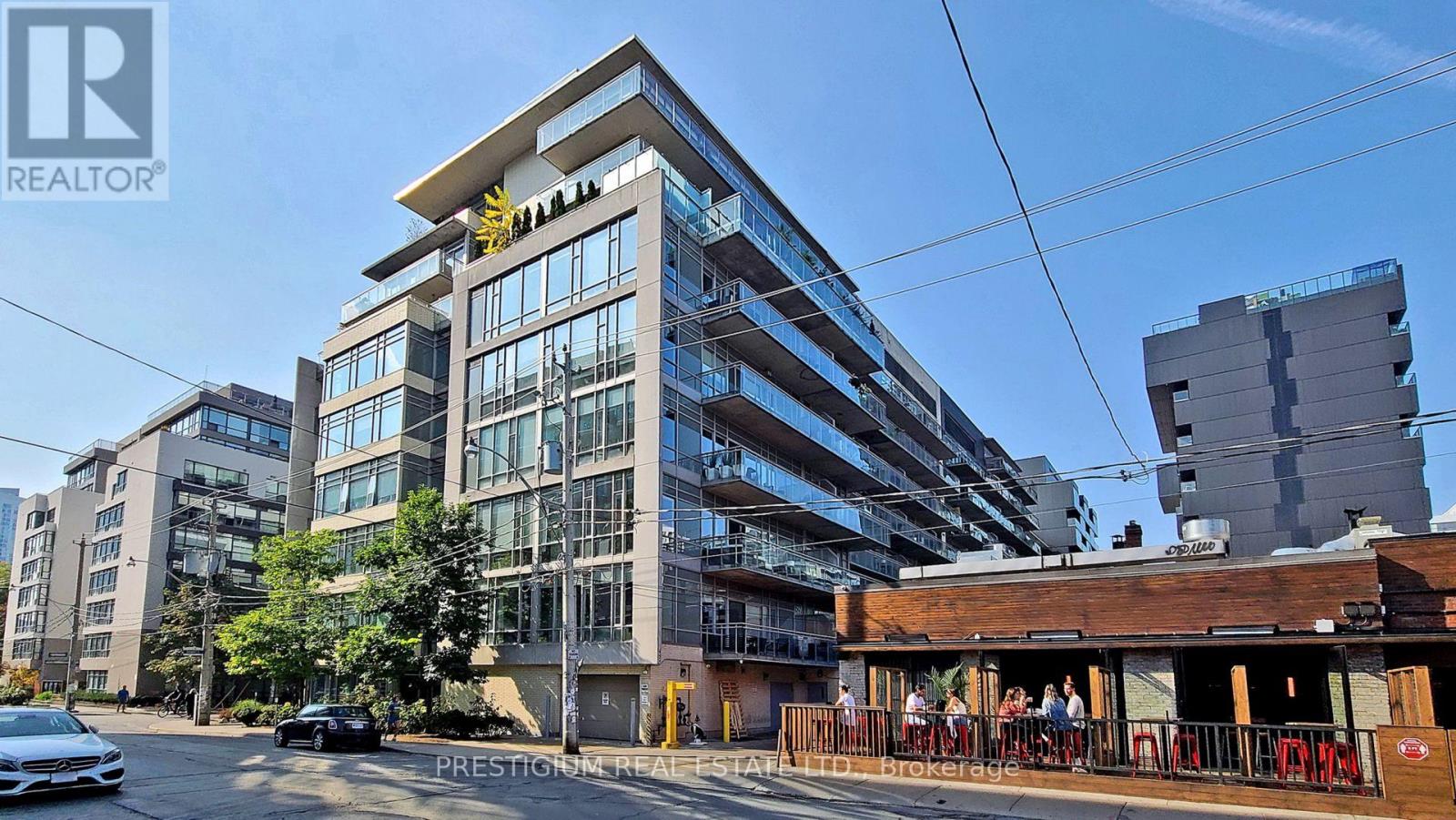 #611 66 PORTLAND STREET - 15
