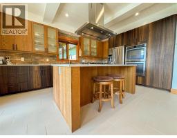 750 395 Highway, Christina Lake, BC V0H1E0 Photo 29