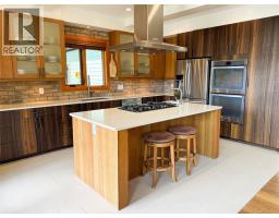 750 395 Highway, Christina Lake, BC V0H1E0 Photo 24