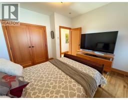 750 395 Highway, Christina Lake, BC V0H1E0 Photo 48