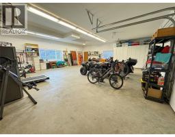 750 395 Highway, Christina Lake, BC V0H1E0 Photo 52
