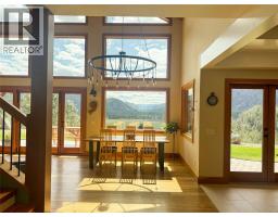Full bathroom - 750 395 Highway, Christina Lake, BC V0H1E0 Photo 12
