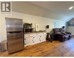 750 395 Highway, Christina Lake, BC V0H1E0 Photo 57