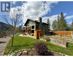 750 395 Highway, Christina Lake, BC V0H1E0 Photo 72