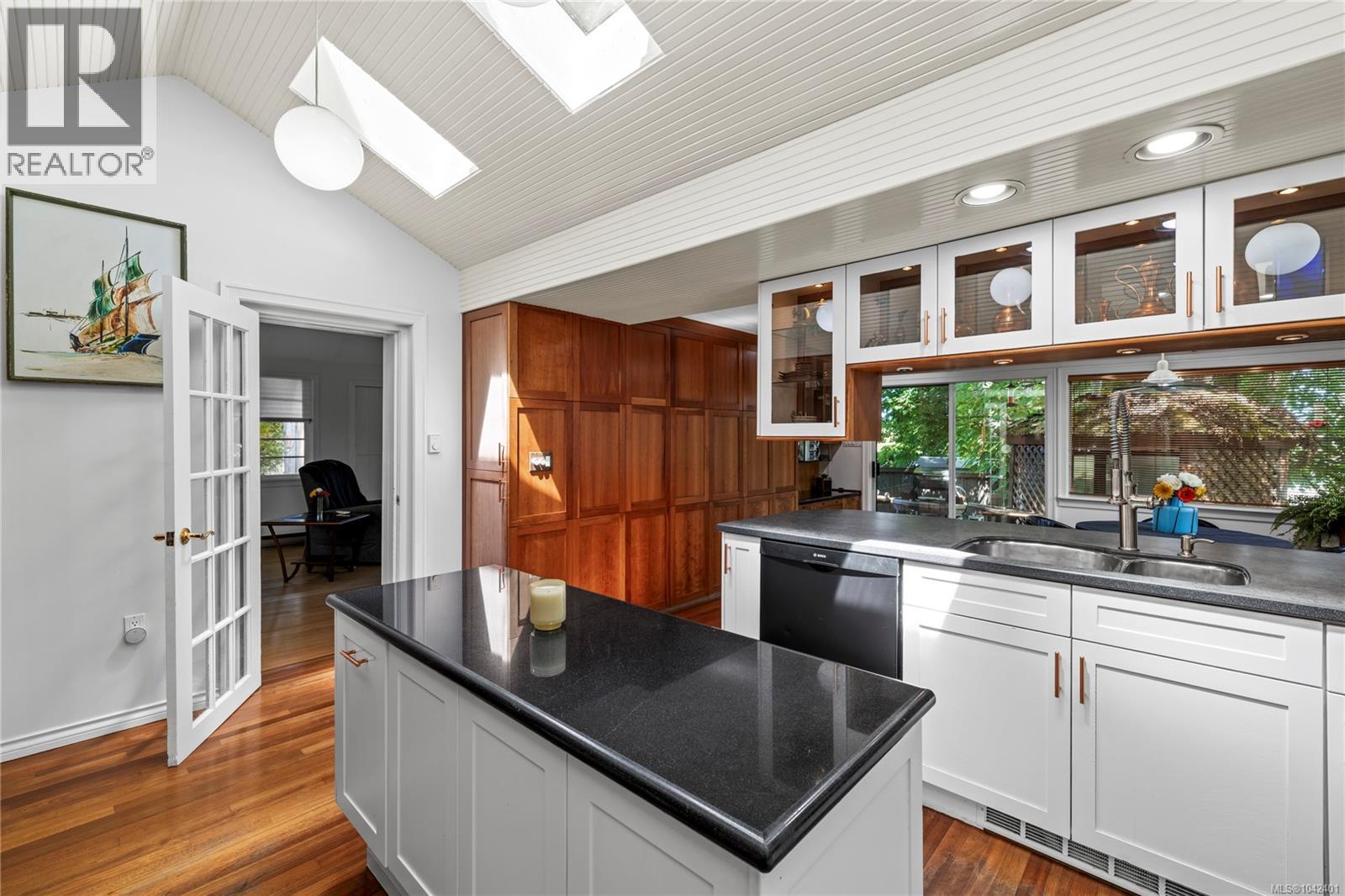 139 Hoylake Rd W - 14