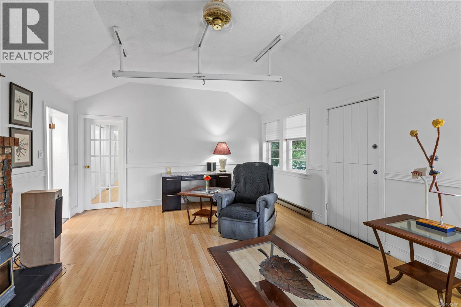 139 Hoylake Rd W - 19