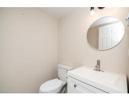 1 10282 132 Street, Surrey, BC V3T0C4 Photo 10