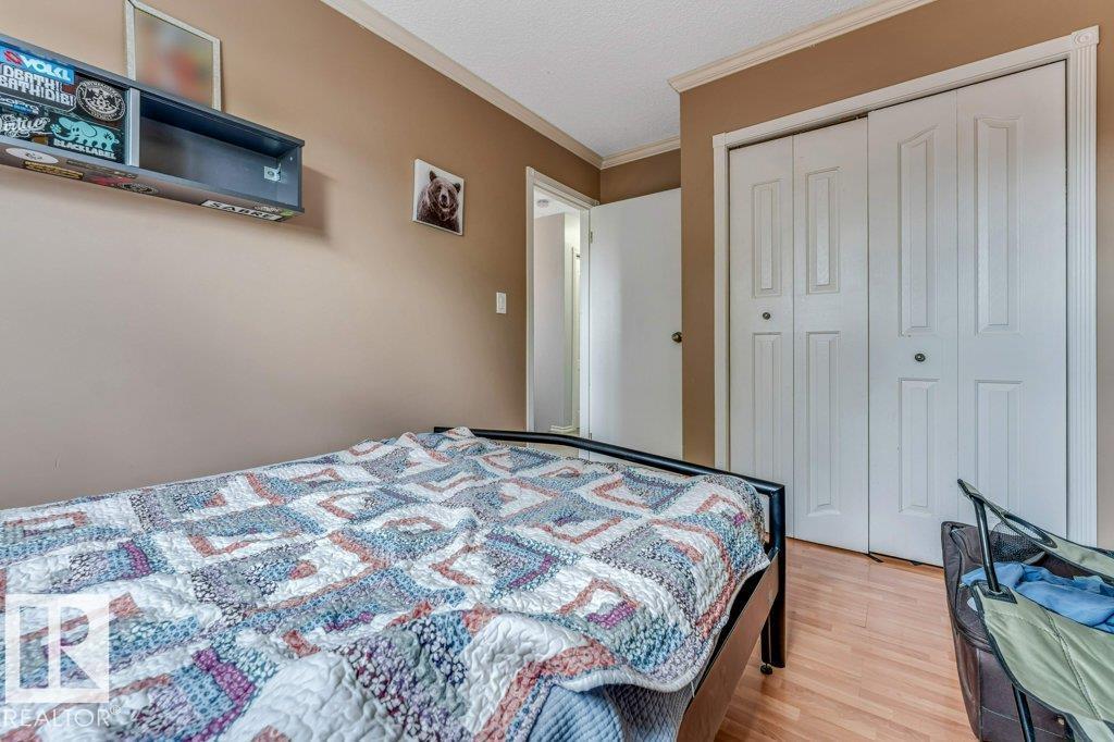 14530 37 ST NW - 17