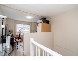 1 10282 132 Street, Surrey, BC V3T0C4 Photo 17
