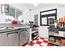 2011 Louisbourg Highway, Mira Road, NS B1M1A9 Photo 7