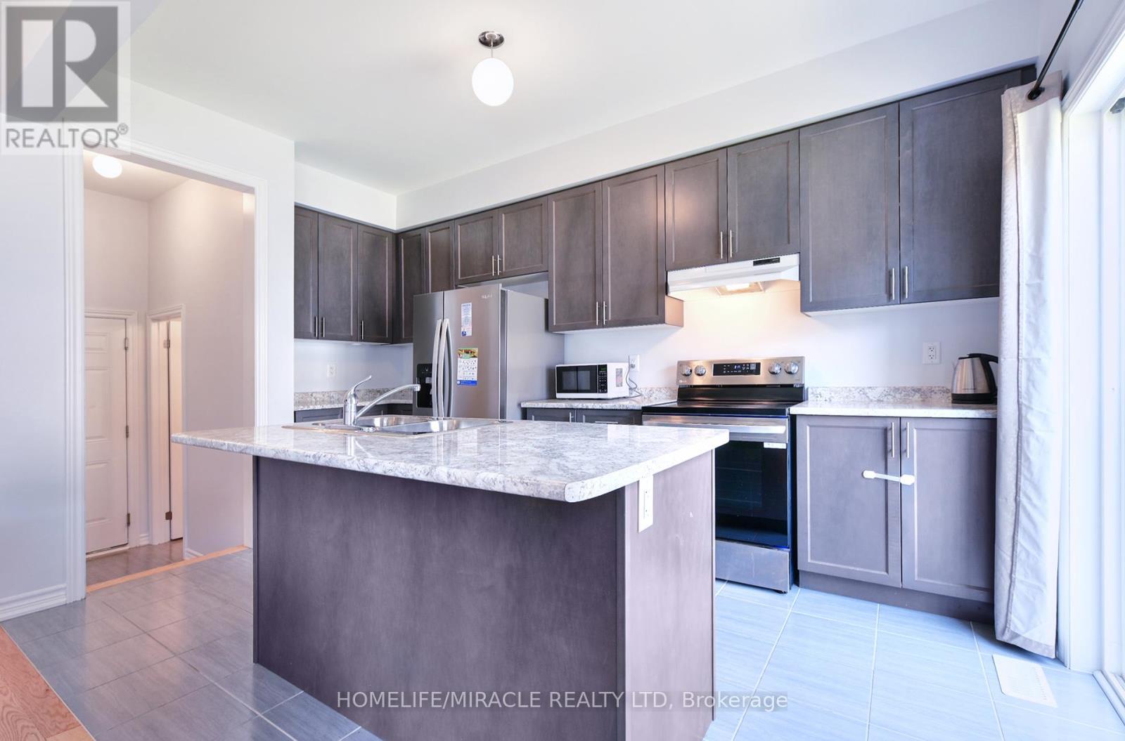 2419 ANGORA STREET S - 13
