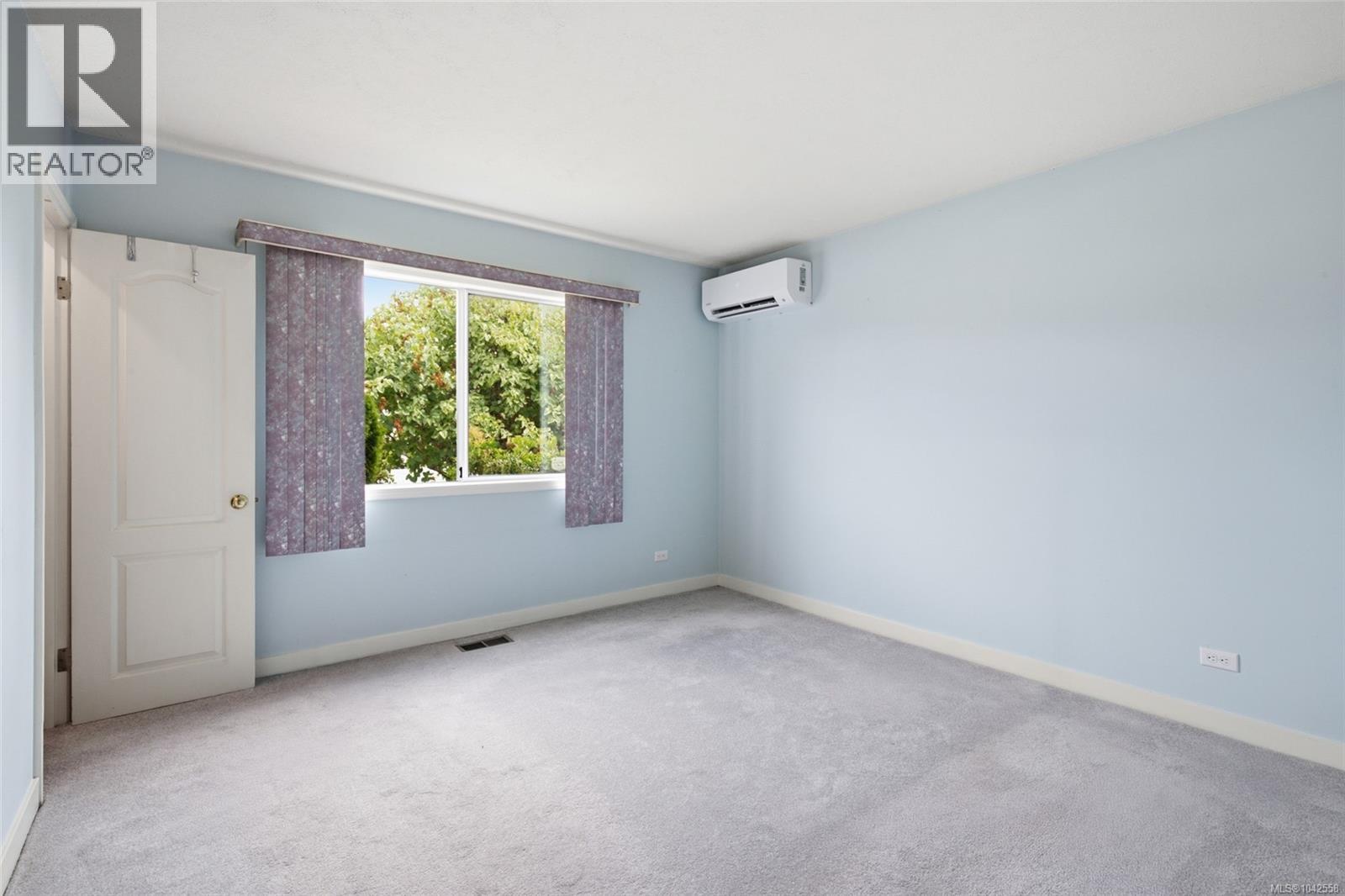 3988 6th Ave - 10