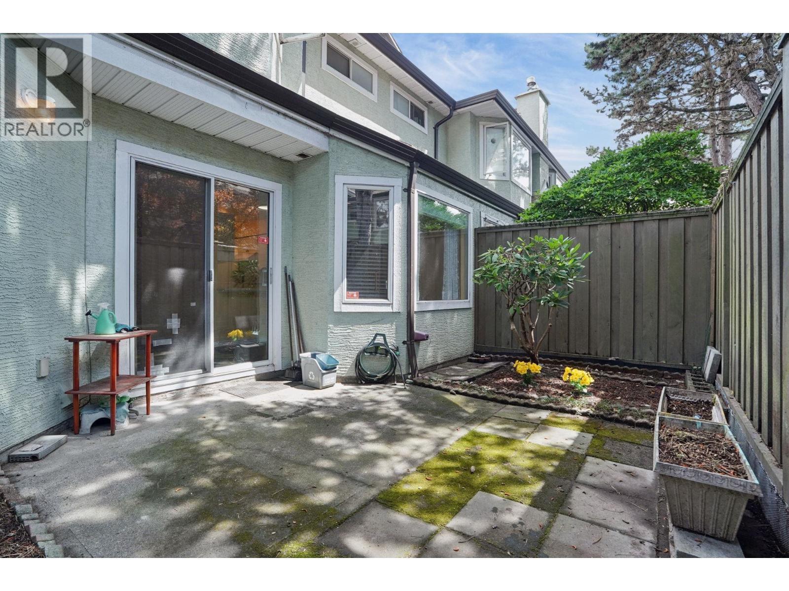 11 12020 GREENLAND DRIVE, Richmond