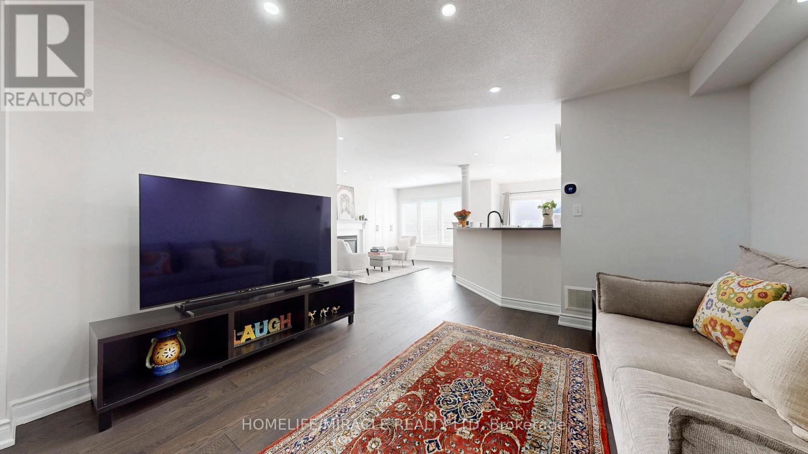 54 DOUGHERTY CRESCENT - 9