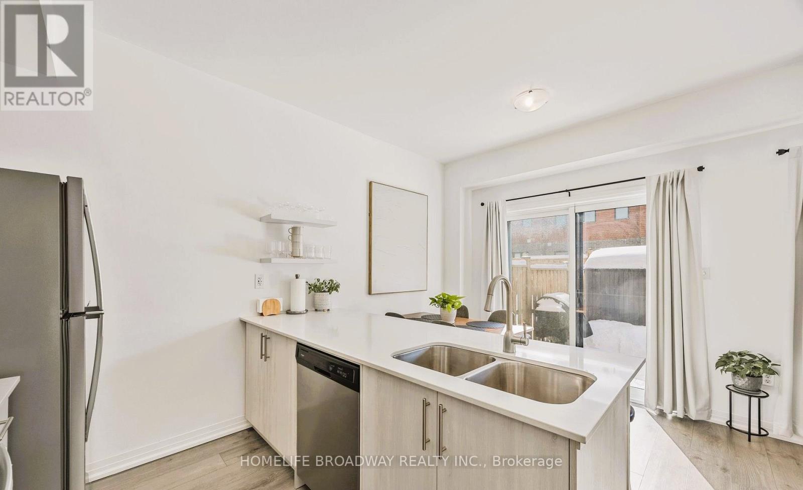 9 HAVEN LANE - 27