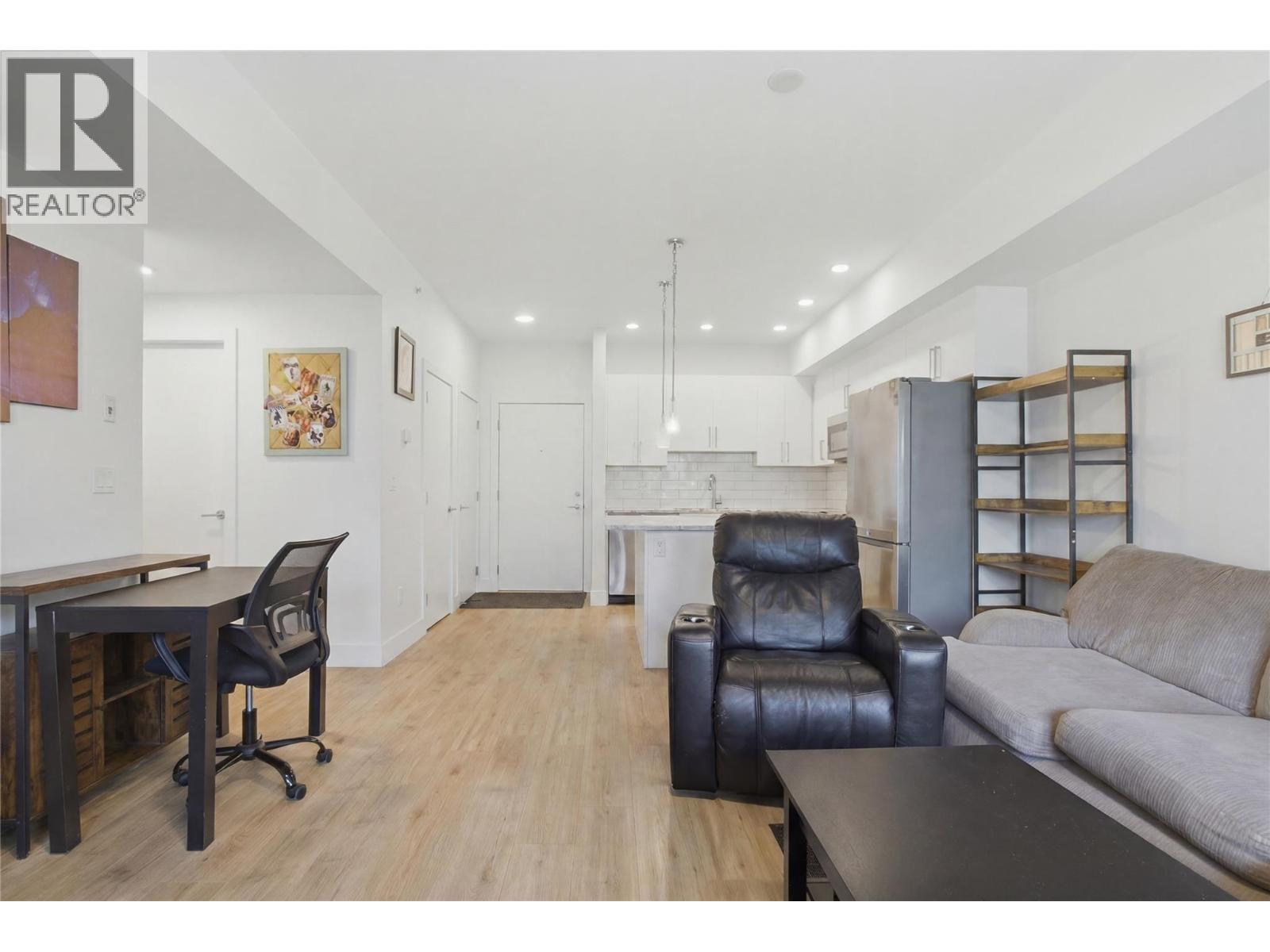 #316 2046 ROBSON Place - 8