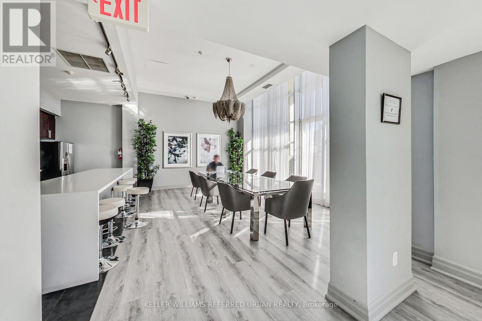 #624 628 FLEET STREET - 30