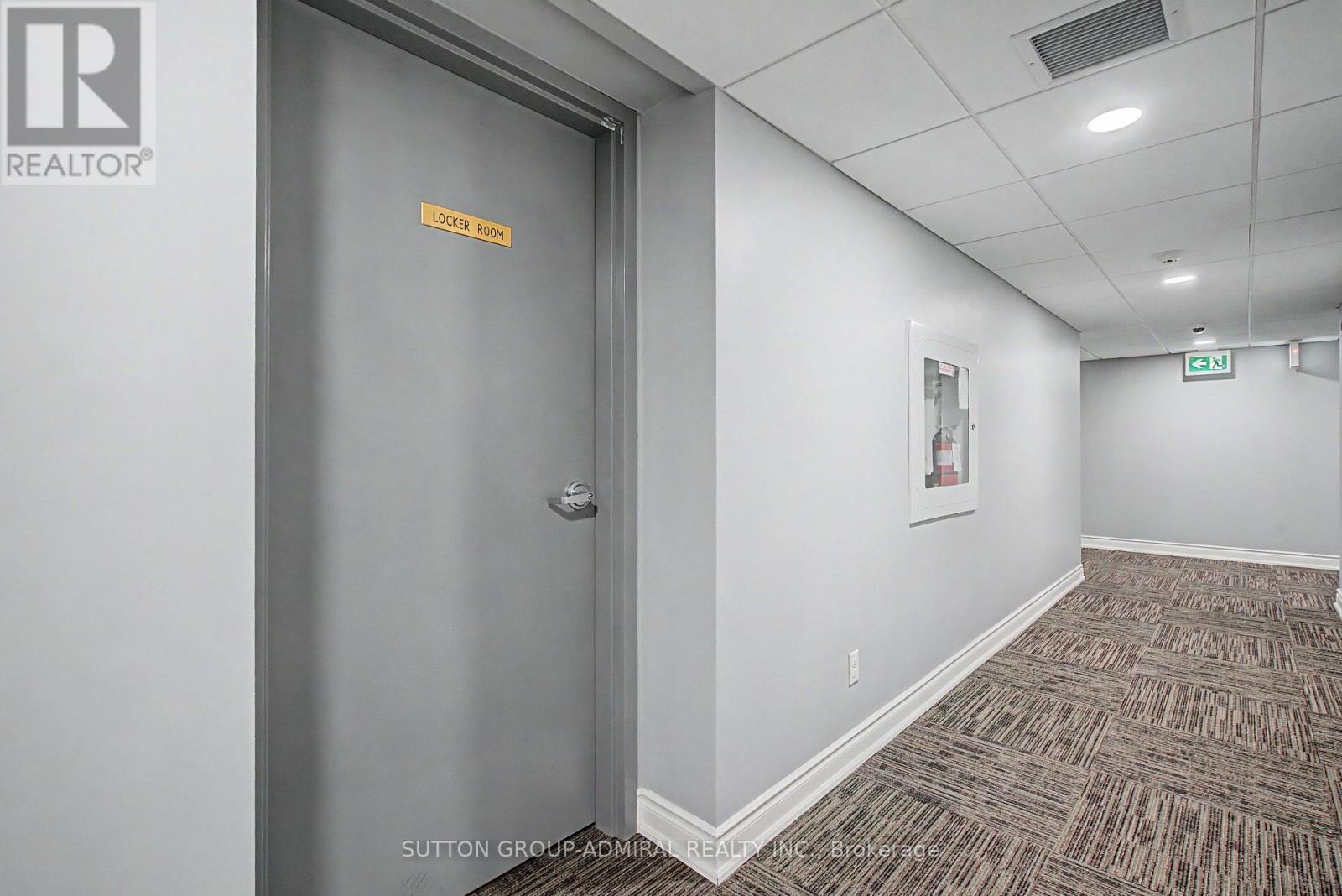 #311 3499 UPPER MIDDLE ROAD - 16