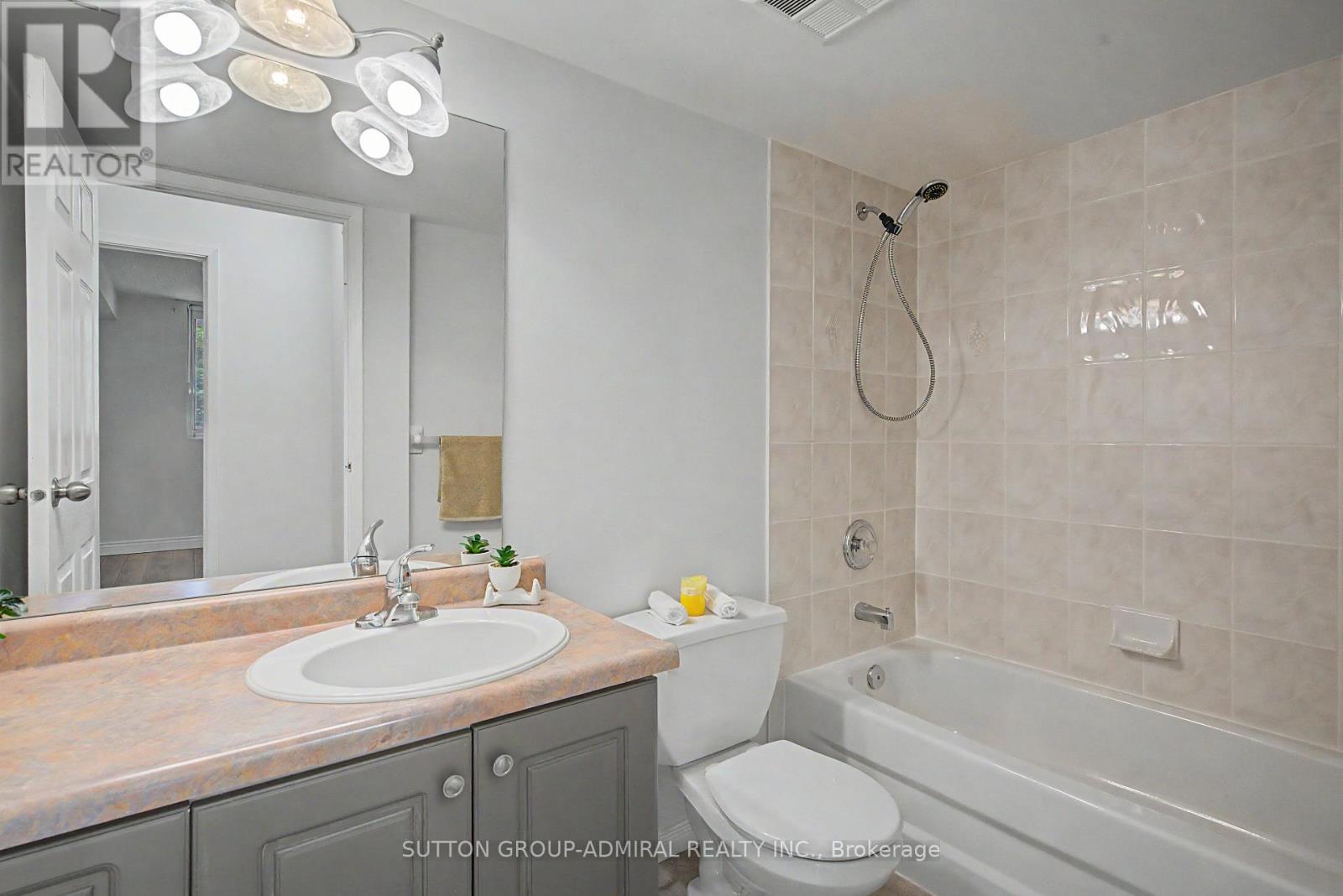 #311 3499 UPPER MIDDLE ROAD - 14