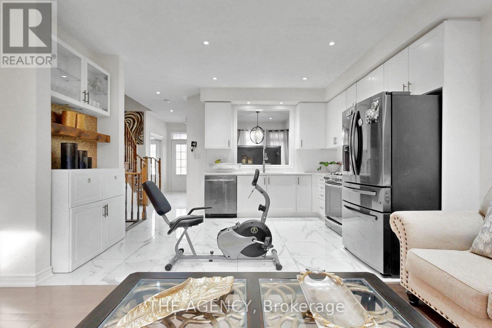 152 REMEMBRANCE ROAD - 14