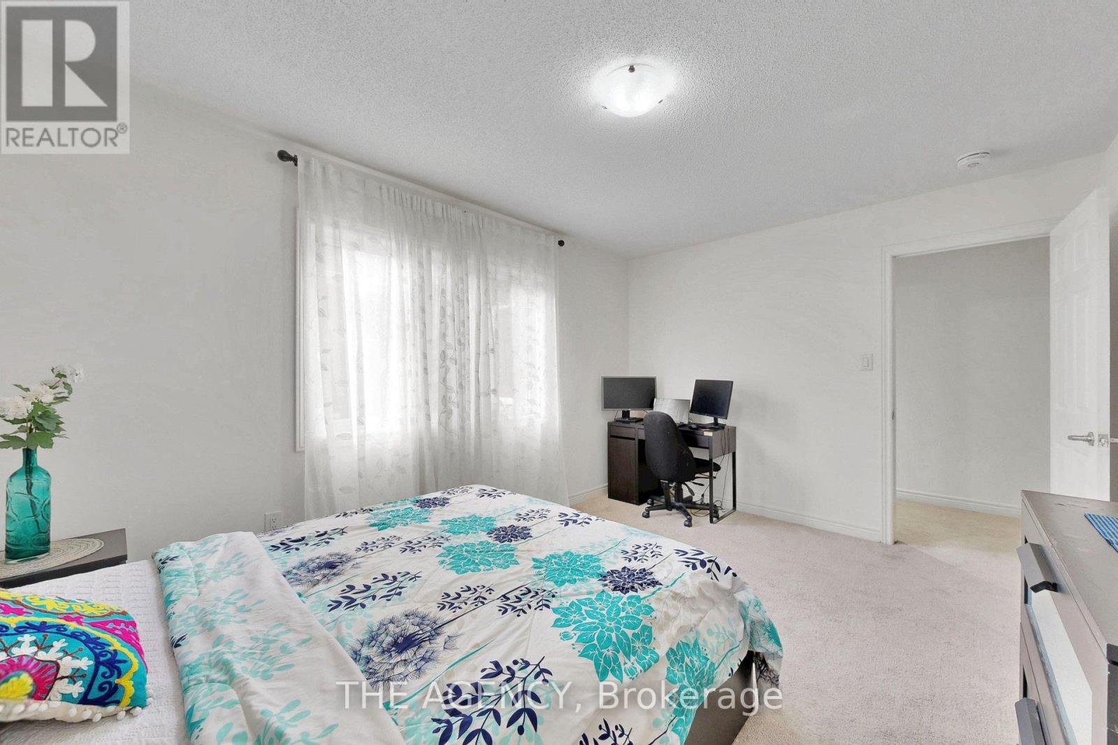 152 REMEMBRANCE ROAD - 33