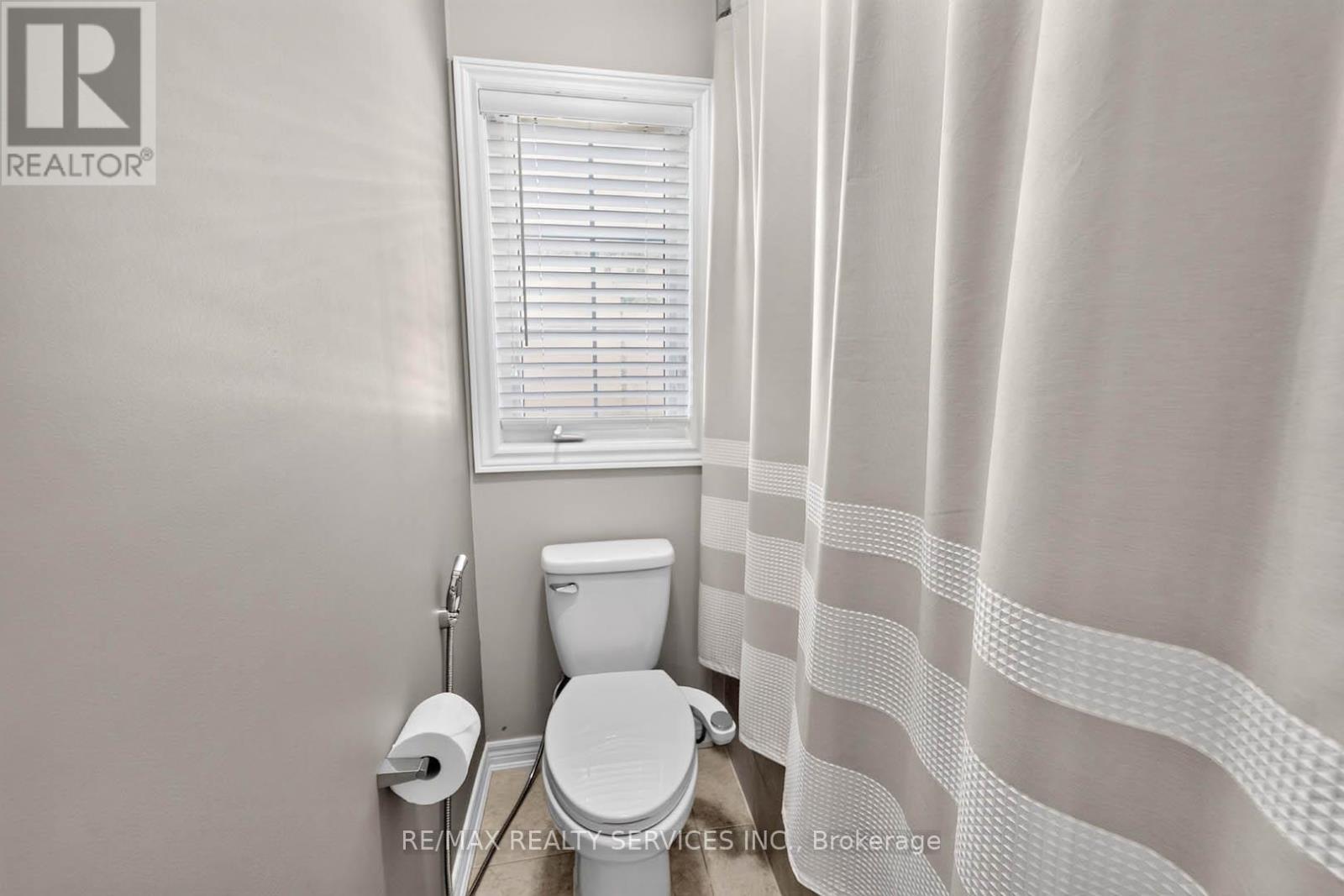 1 DOLBYHILL DRIVE - 29