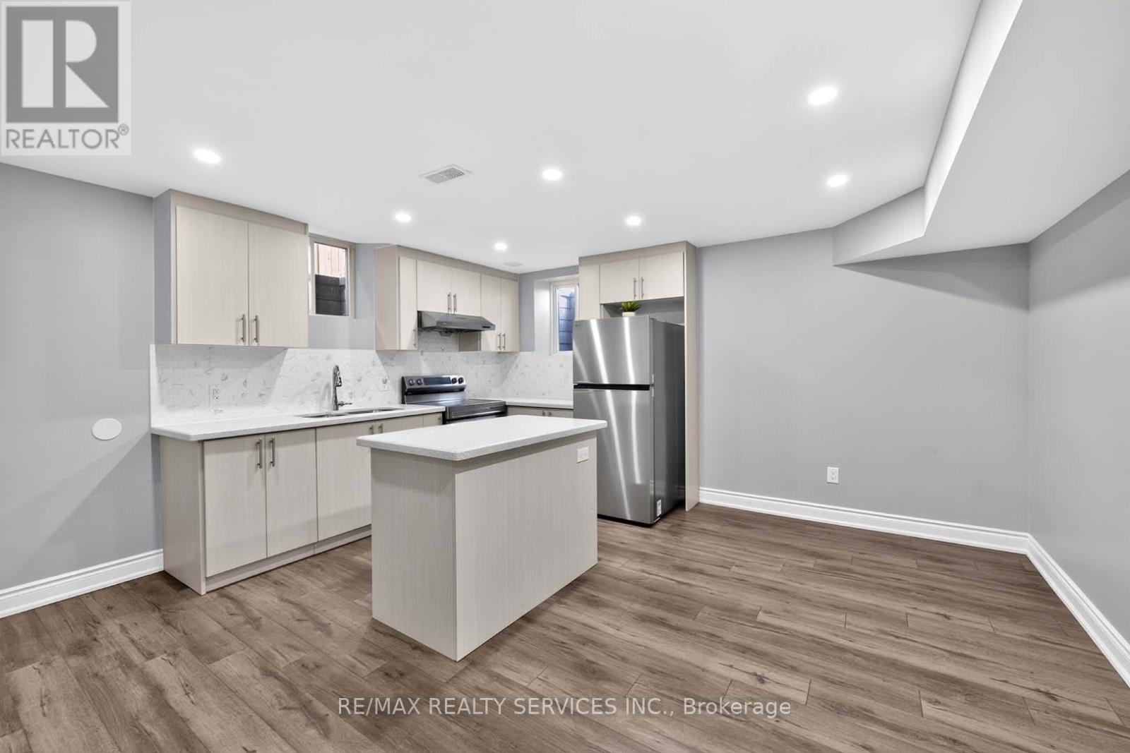 1 DOLBYHILL DRIVE - 34