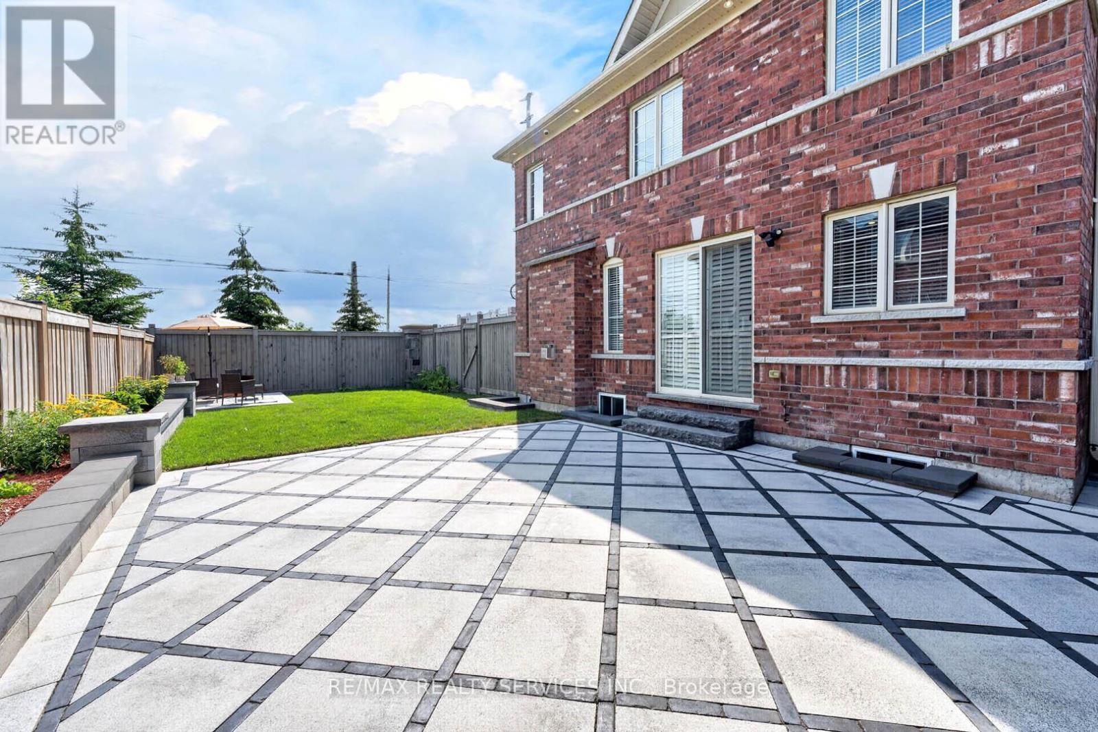 1 DOLBYHILL DRIVE - 45