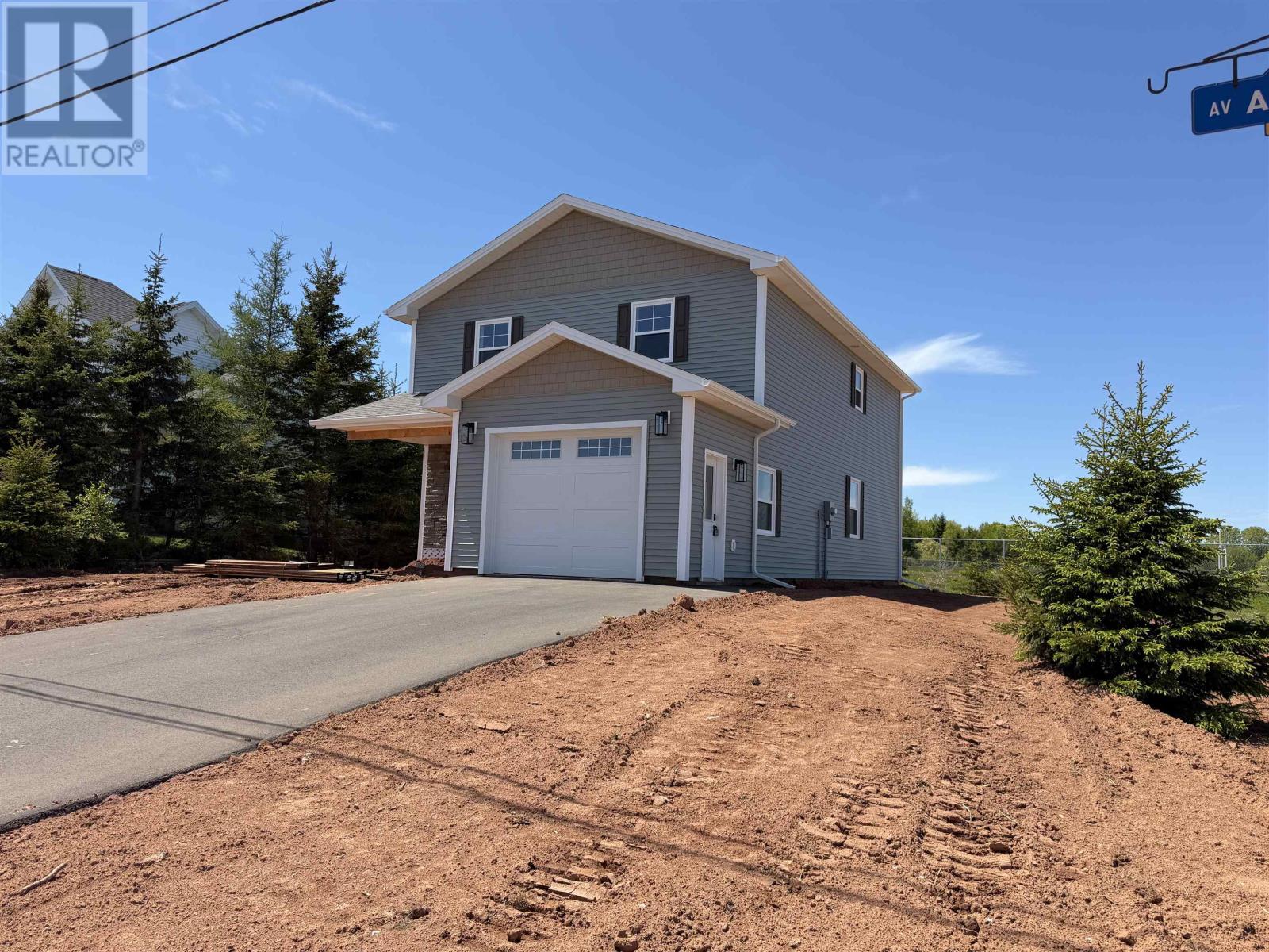 43 Acadian Avenue - 2
